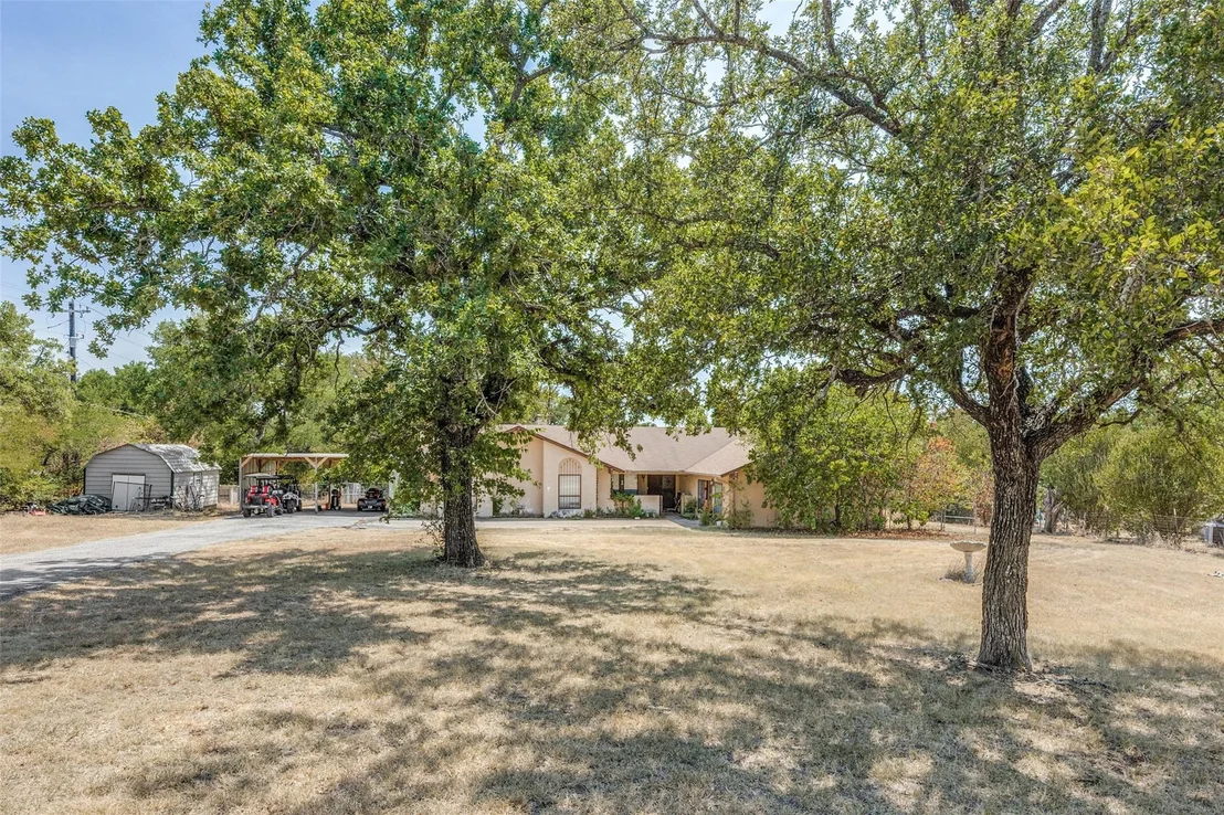 Photo of 885 Kyle Circle