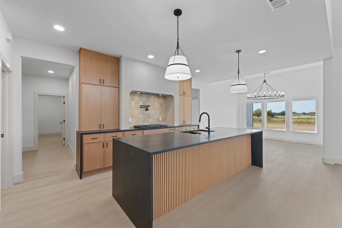 Photo of 1054 Dixie Estates Way