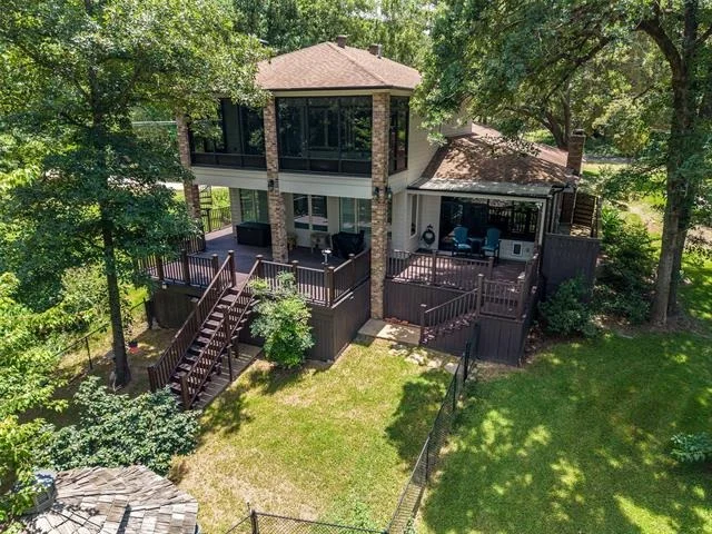Photo of 17594 Carol Circle