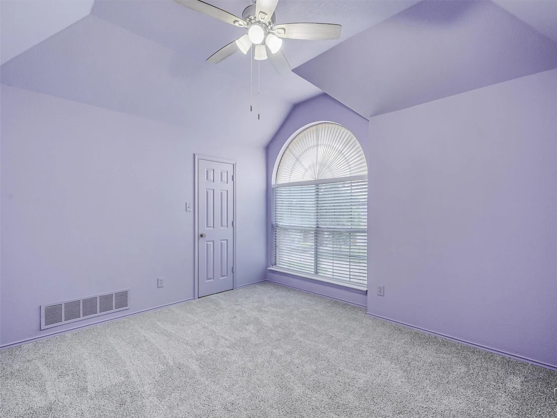 Photo of 600 Pheasant Knoll