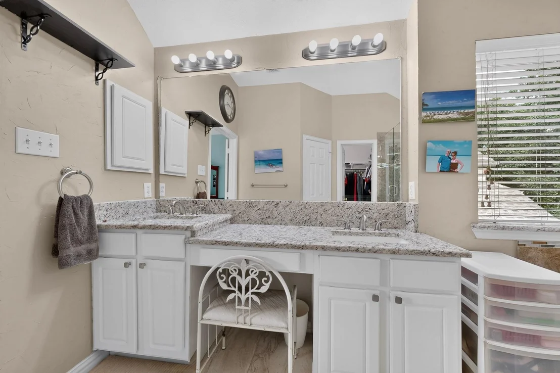 Photo of 9621 Plains Circle