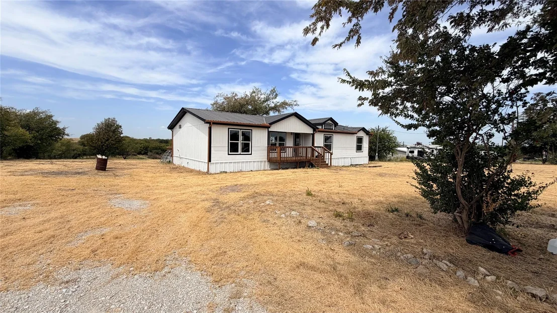 Photo of 716 Coyote Trail