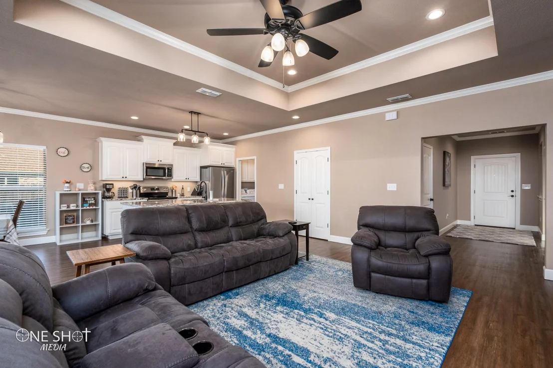 Photo of 3102 Oakley