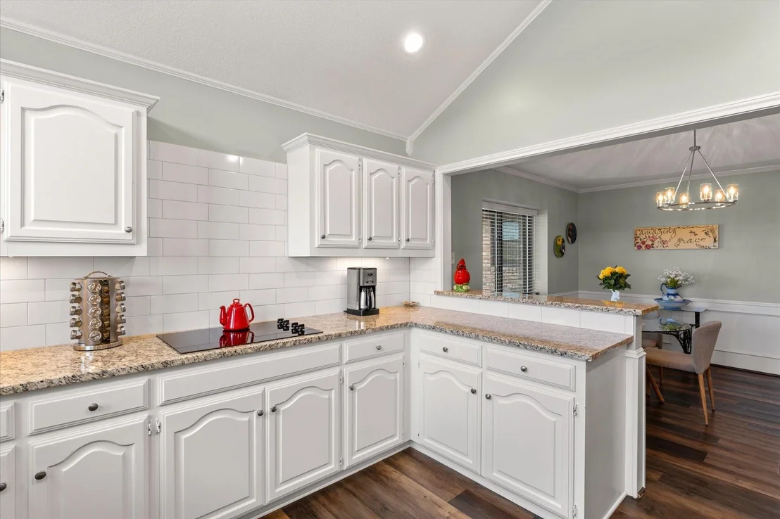 Photo of 10612 Live Oak Drive