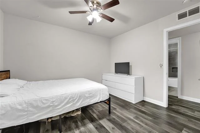 Photo of 2205 Forestcrest Drive