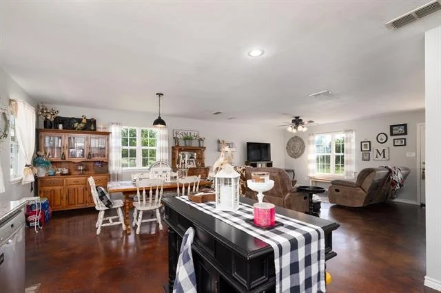 Photo of 1002 County Road 209