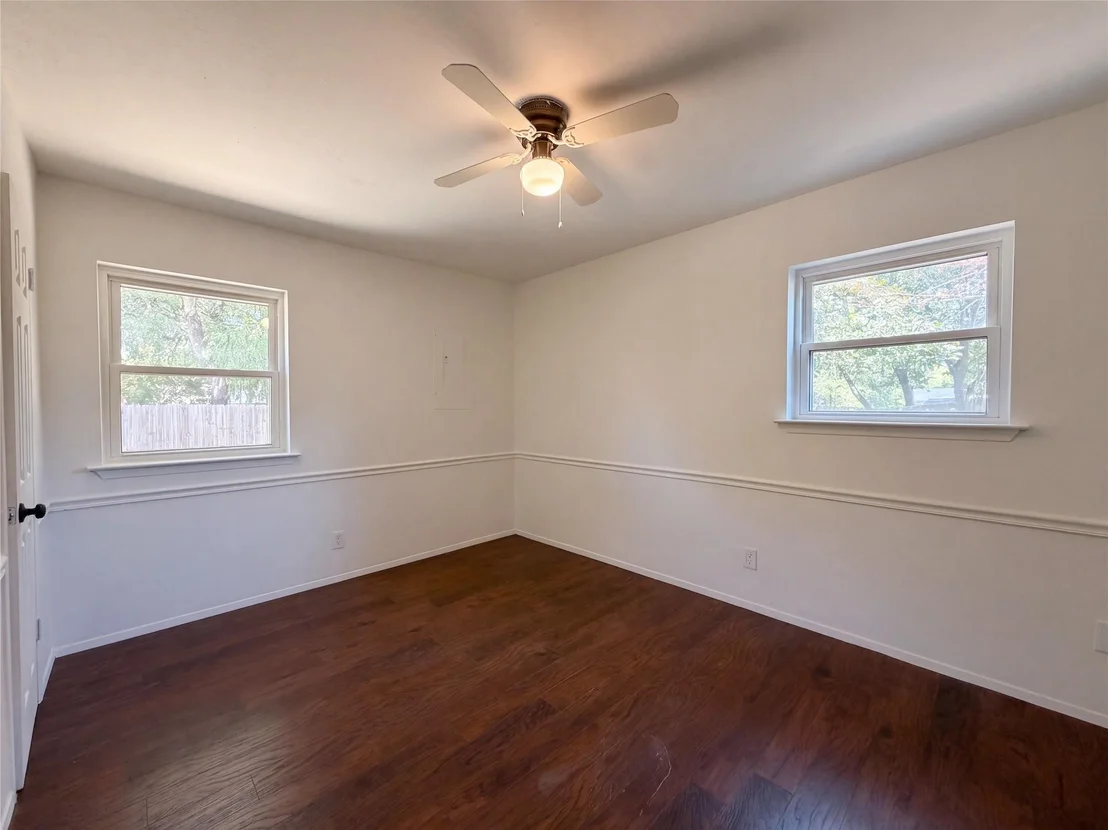 Photo of 604 Todd Court