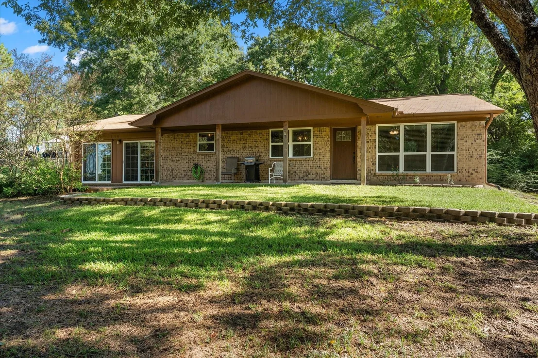 Photo of 139 Vista Drive