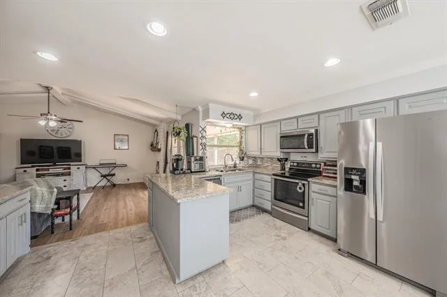 Photo of 4108 Longleaf Lane