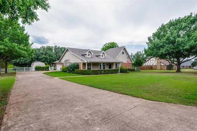 Photo of 230 Ridgebriar Drive