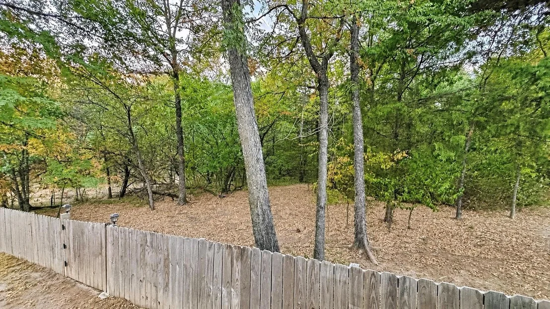 Photo of 615 Waterfront Row