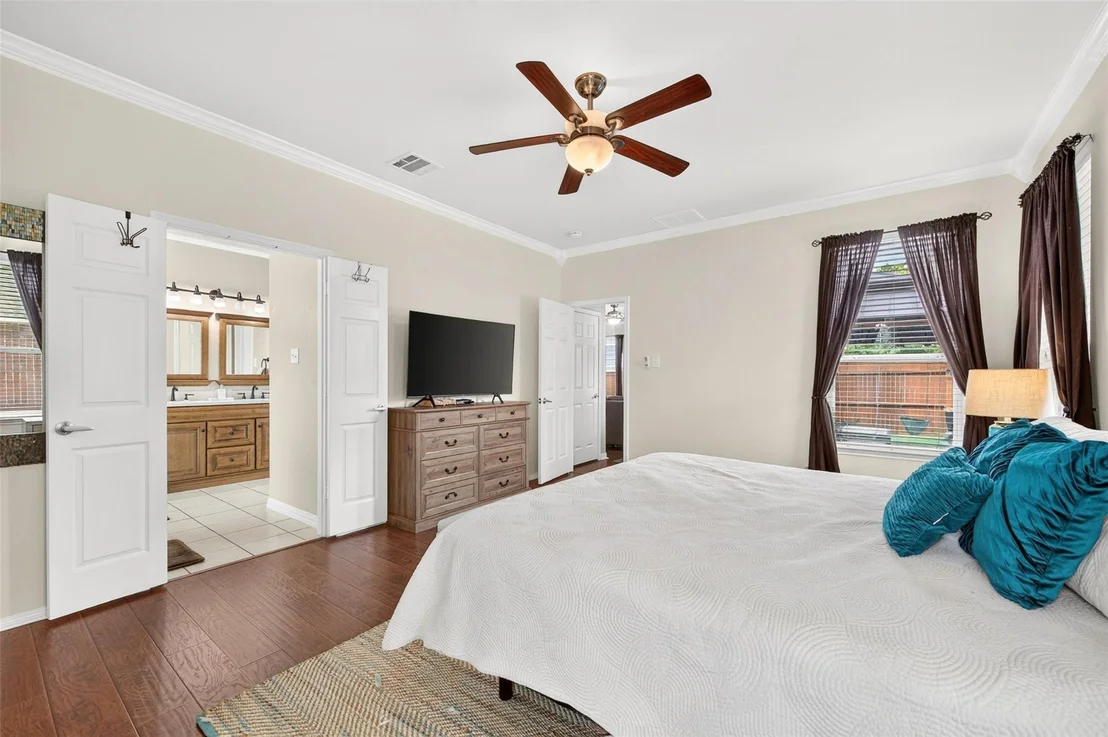 Photo of 9928 Tanglebrush Drive