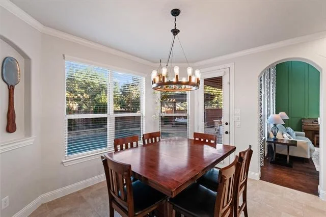 Photo of 2812 Waverley Drive