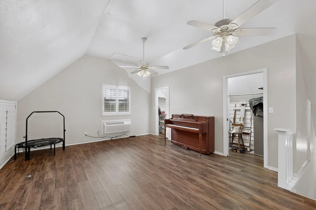 Photo of 2 Trailridge Drive
