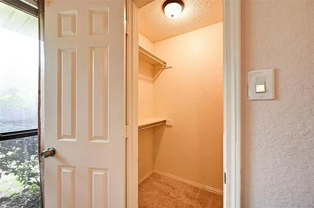 Photo of 1133 Stapleton Lane