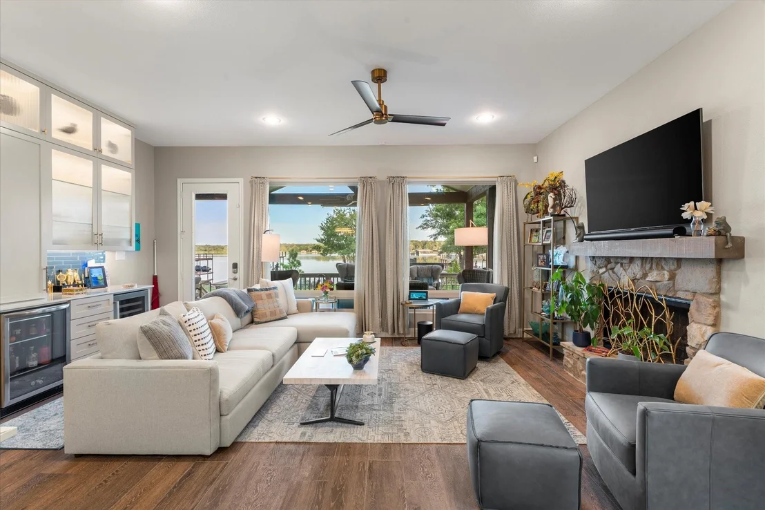 Photo of 13700 Park Harbor Drive