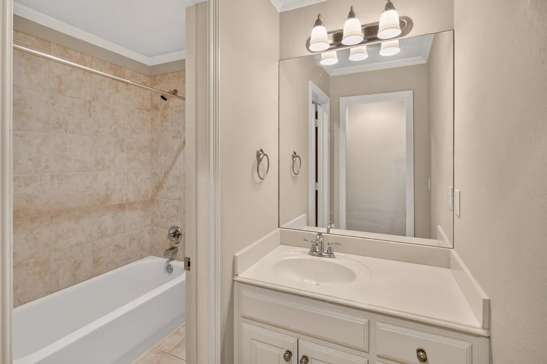 Photo of 112 Winsley Circle