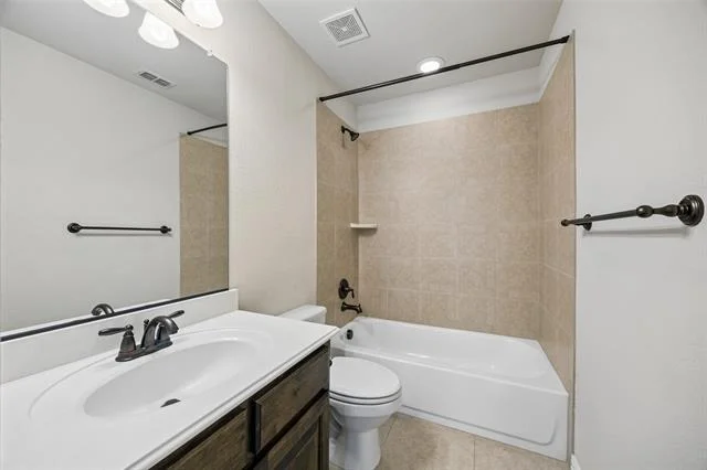 Photo of 7701 Glenmere Trail