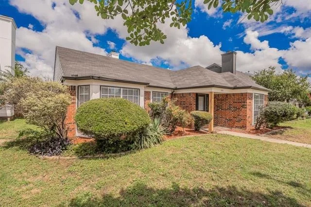 Photo of 1548 High Pointe Lane