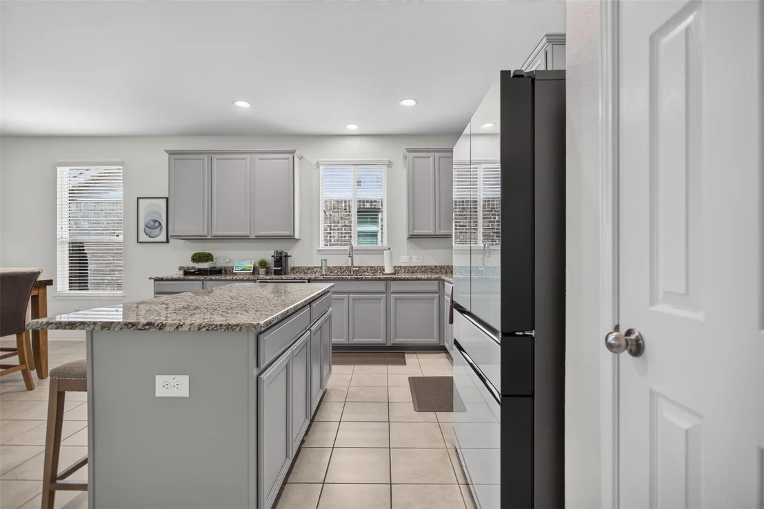 Photo of 2241 Heaton Street