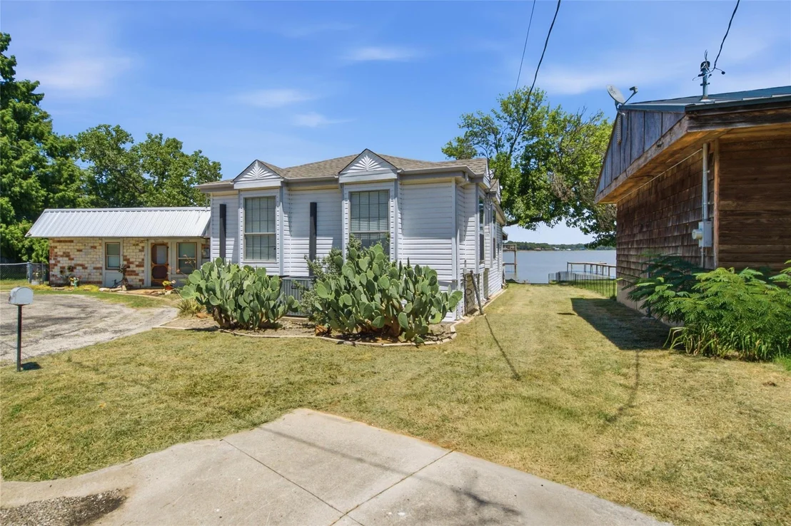 Photo of 6820 Briar Road