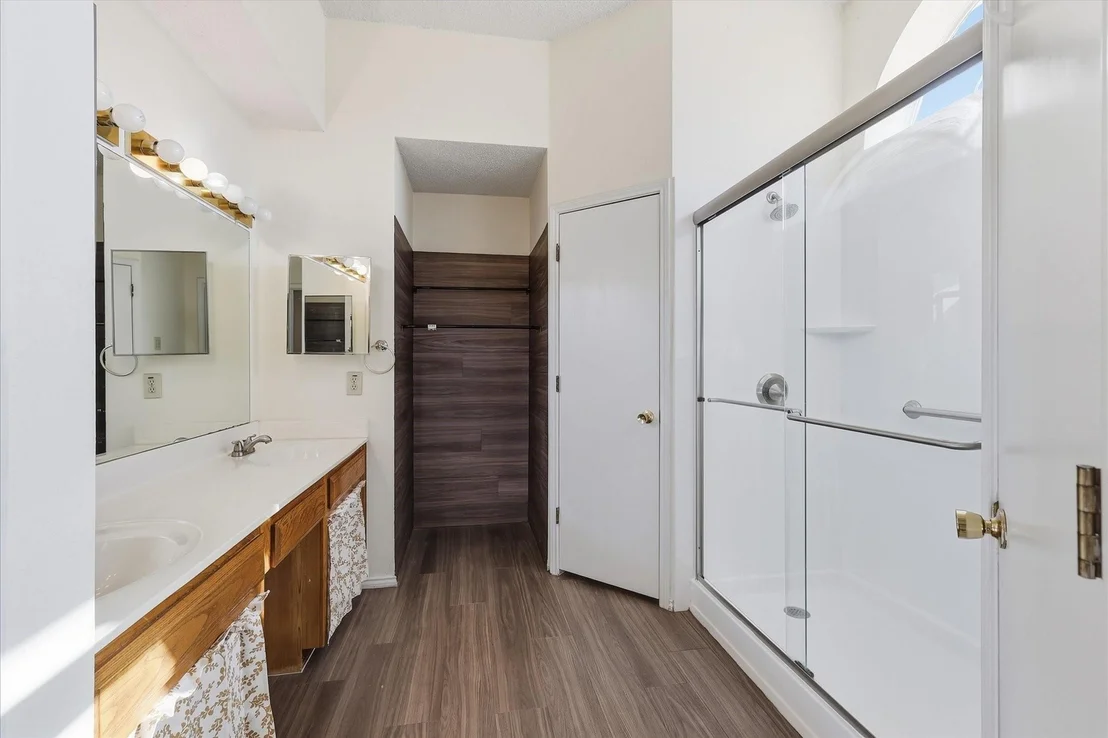 Photo of 311 Alyse Road
