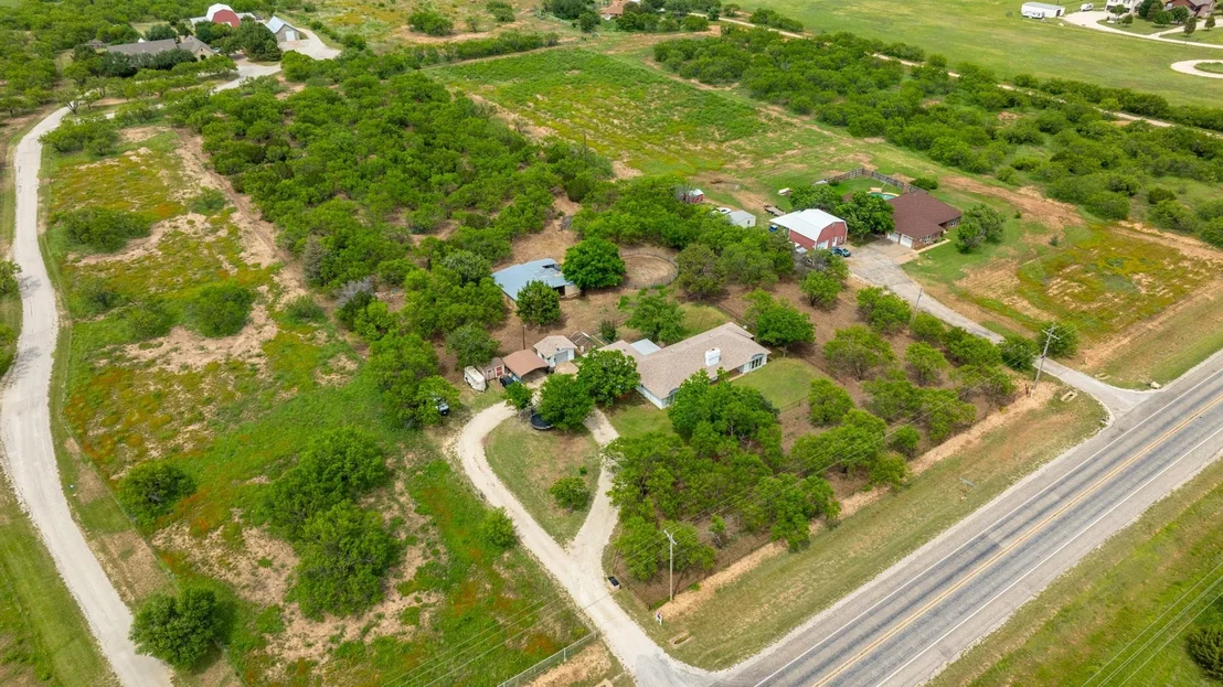 Photo of 636 Clark Road