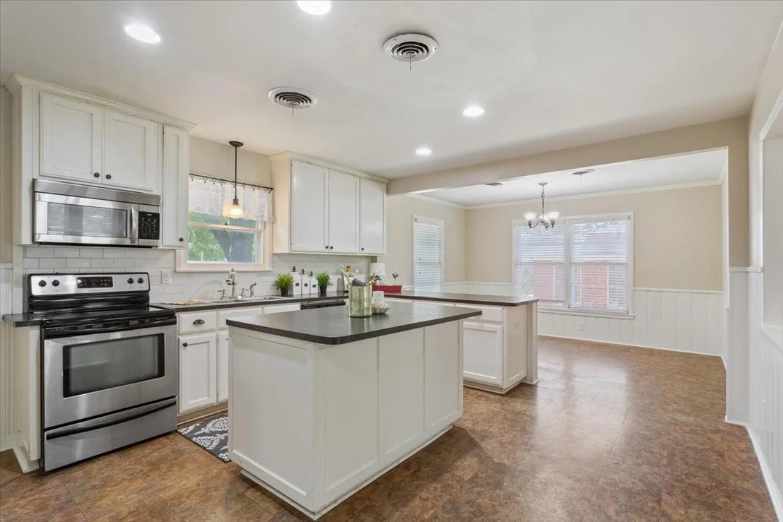 Photo of 1212 Guthrie Drive