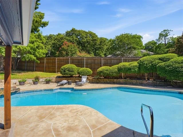 Photo of 5706 Trail Lake Drive