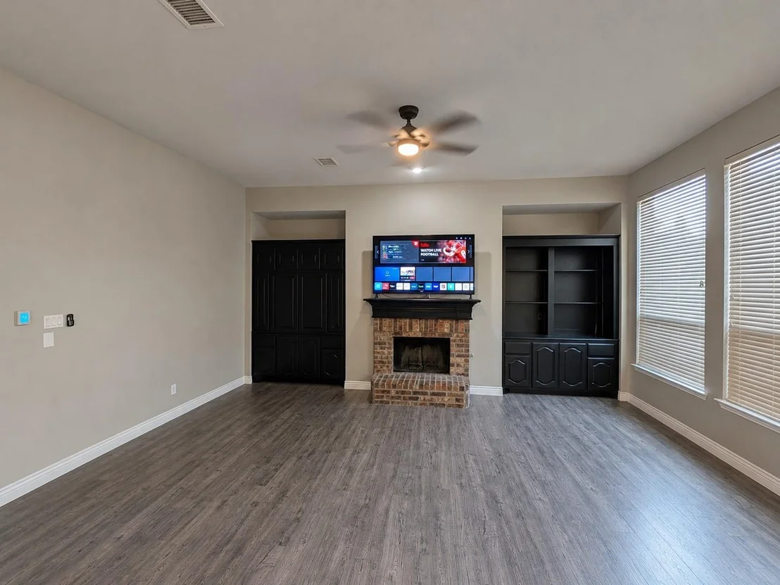 Photo of 2360 Lake Forest Drive