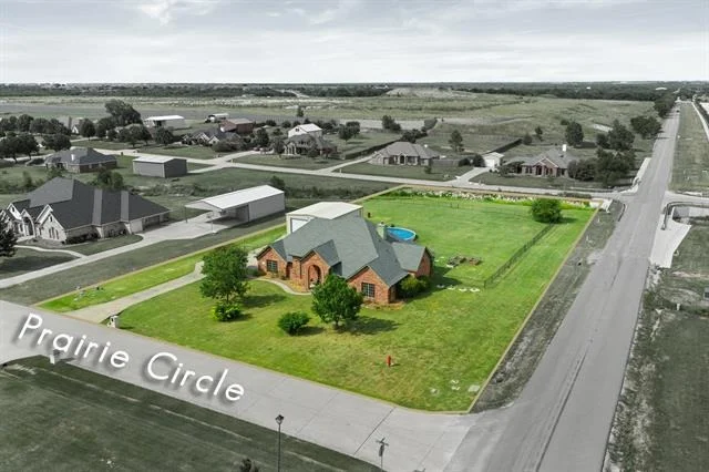 Photo of 14000 Prairie Circle