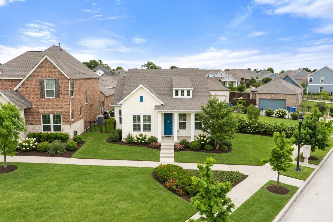 Photo of 8900 Homestead Boulevard
