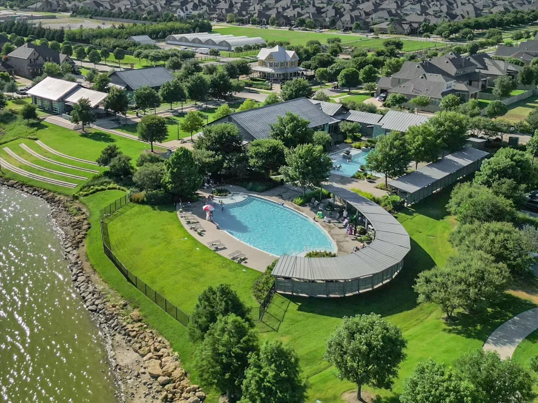 Photo of 1617 Longspur Drive