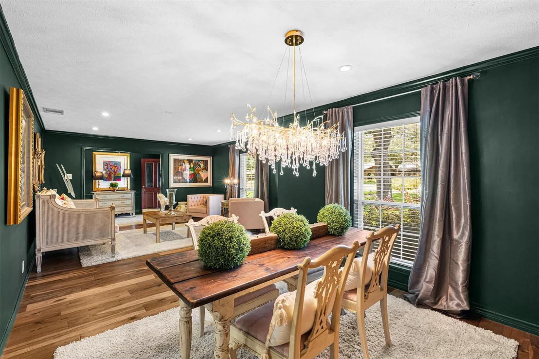 Photo of 1401 Bowie Circle