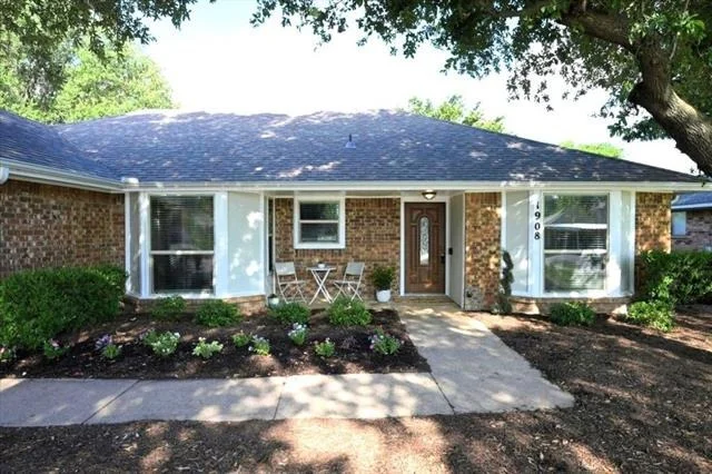 Photo of 1908 Sharon Drive