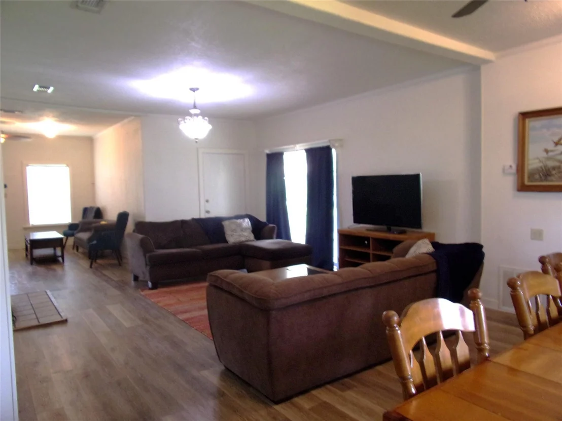 Photo of 355 County Road 104