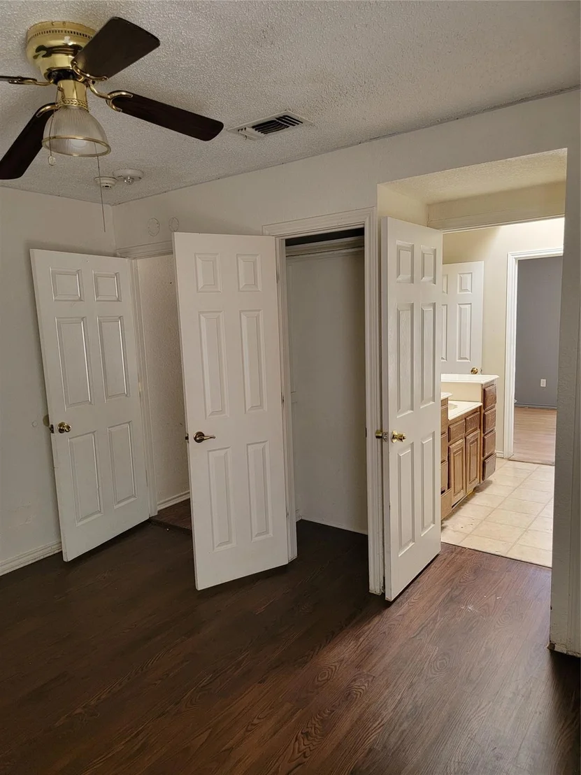 Photo of 4904 Saddleback Road