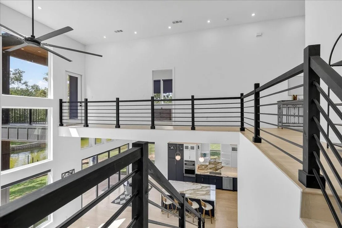 Photo of 111 Nob Hill Circle