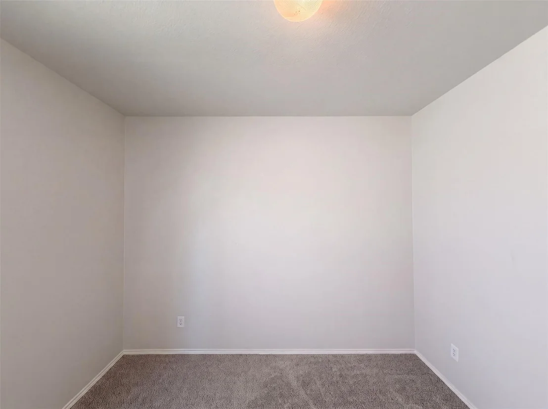 Photo of 5928 Deck House Road
