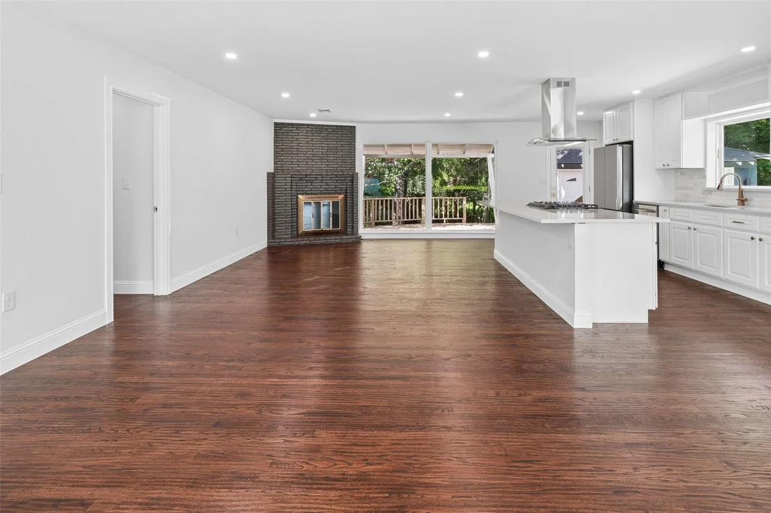 Photo of 6615 Ridgemont Drive