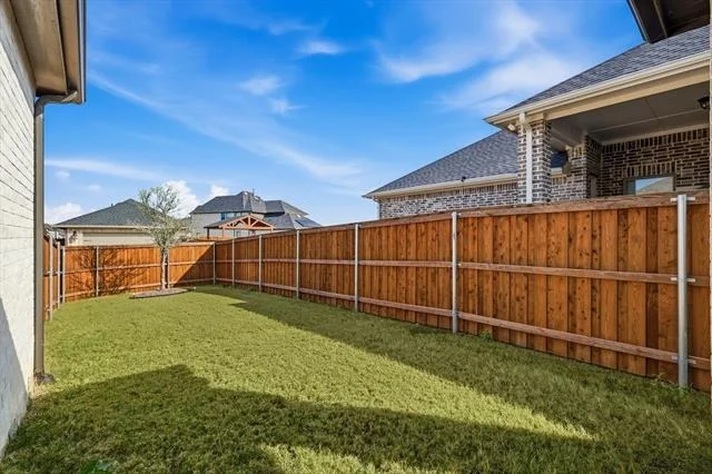 Photo of 8128 Legacy Trail