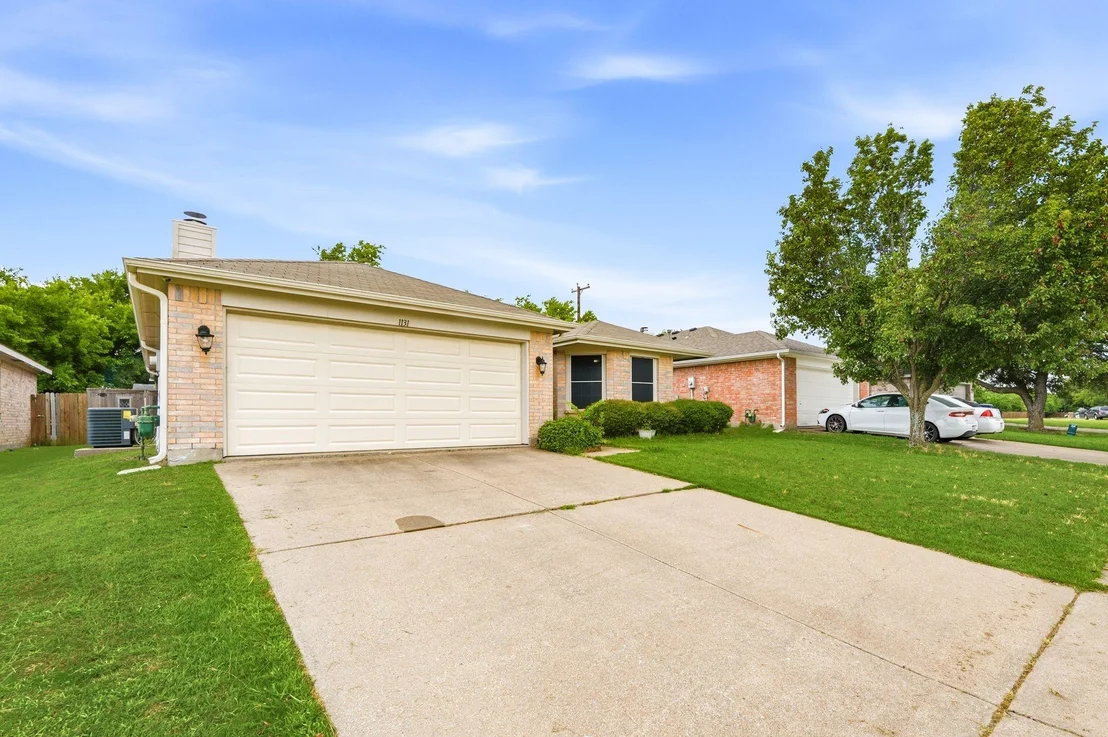 Photo of 1131 Singletree Drive