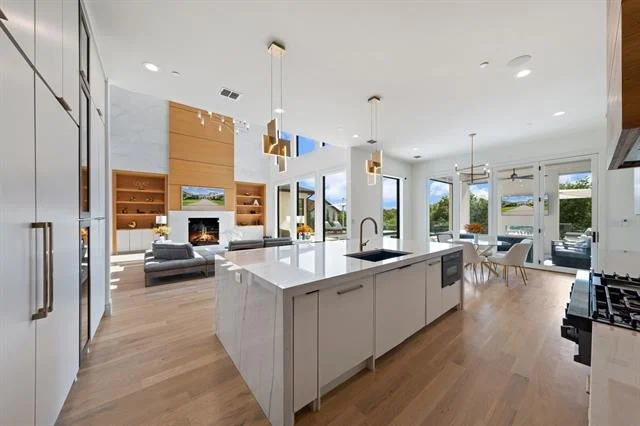 Photo of 3347 Midwick Drive