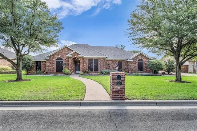 Photo of 1304 Darbyton Drive