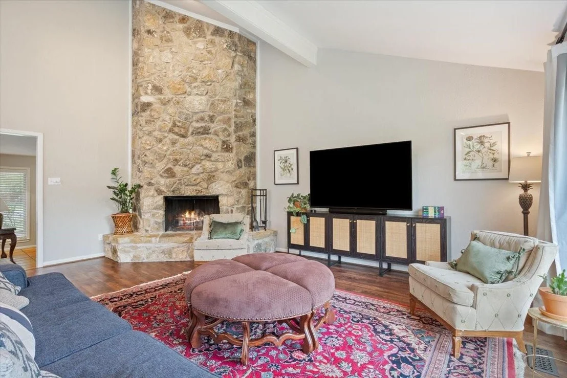 Photo of 2424 Richards Drive