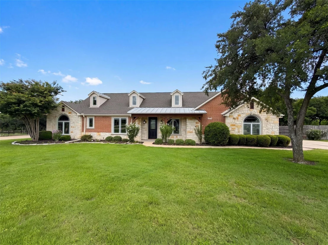 Photo of 1908 Fairway Lane