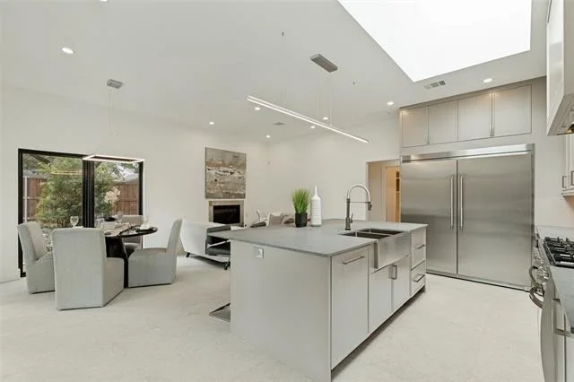 Photo of 2405 Mesa Drive