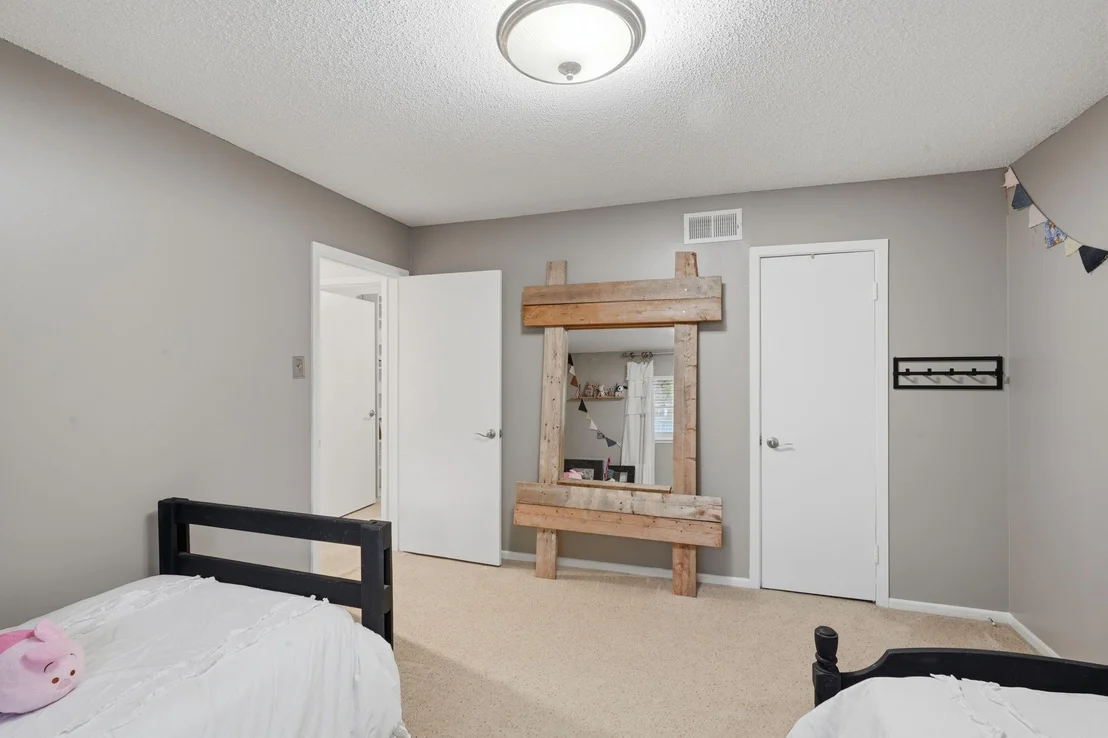 Photo of 858 Canyon Court