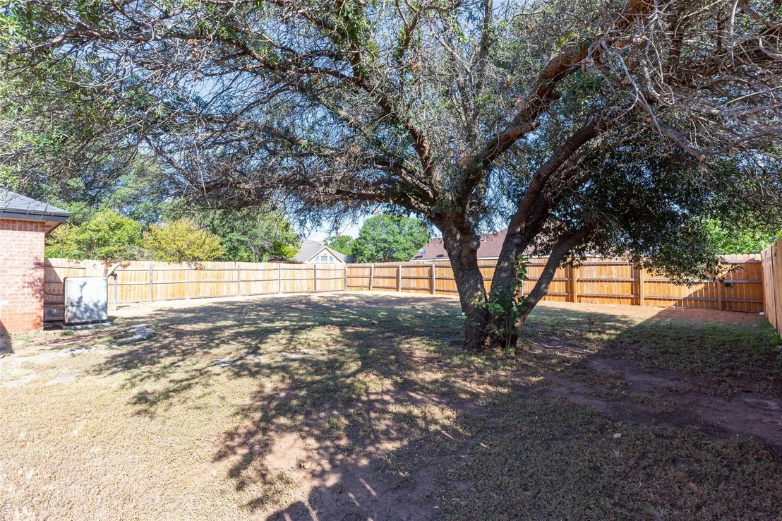 Photo of 717 Groves Road