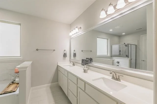 Photo of 838 Mildren Lane